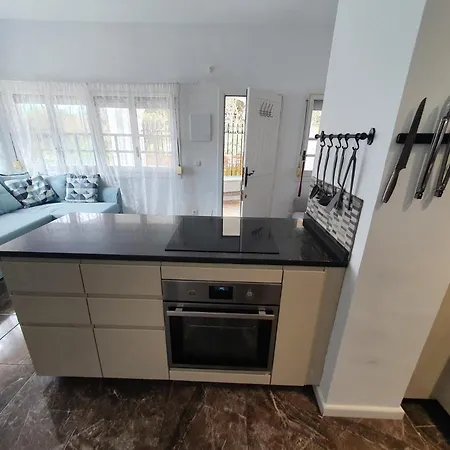 J51 Cabopino Апартаменты