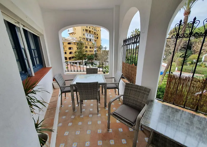 J51 Cabopino Apartment Marbella